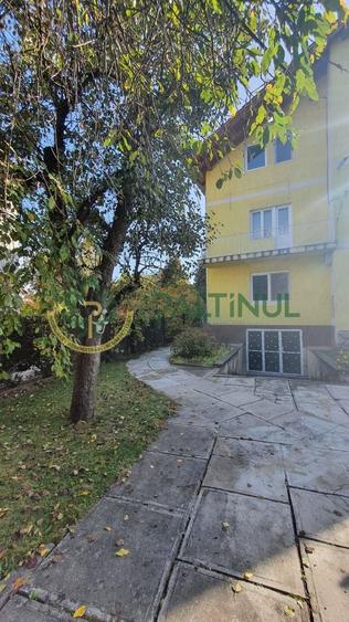 Birou, de 120 mp, în Central