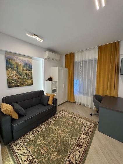 Apartament cu 3 camere decomandat, mobilat în Tineretului
