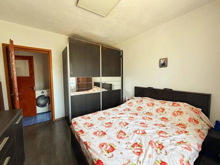 Apartament cu 2 camere semidecomandat în Frații Golești