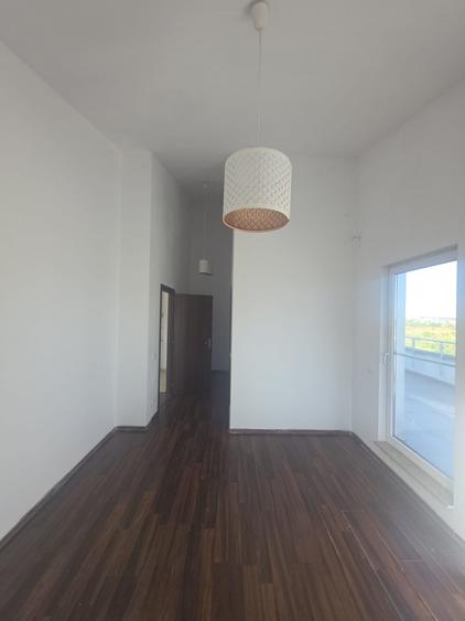 Apartament cu 2 camere decomandat în Băneasa