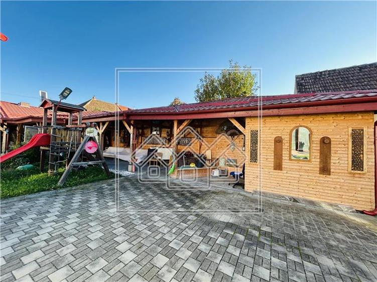 Casă individuală cu 3 camere cu Teren 400 Mp în Central