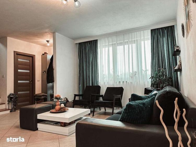Casă cu 4 camere în Central