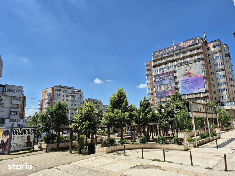 3 Camere Decomandat - Zona Pacurari Esplanada Mimoza - orientare dubla - 1
