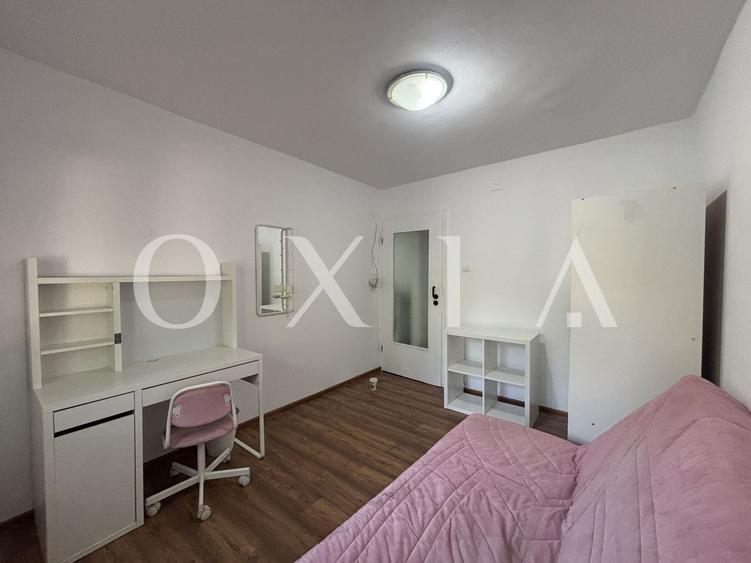 Apartament cu 3 camere decomandat, mobilat în Cetății