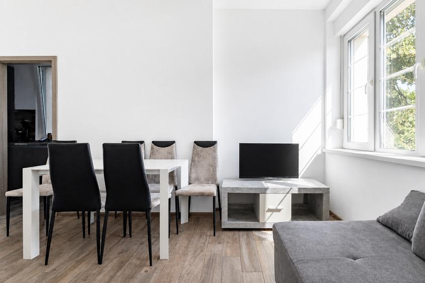 Apartament cu 3 camere decomandat în Ultracentral