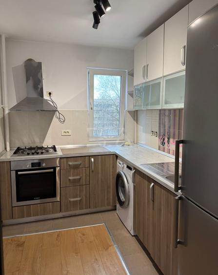 Apartament cu 2 camere semidecomandat, mobilat în Titan — fotografia 3