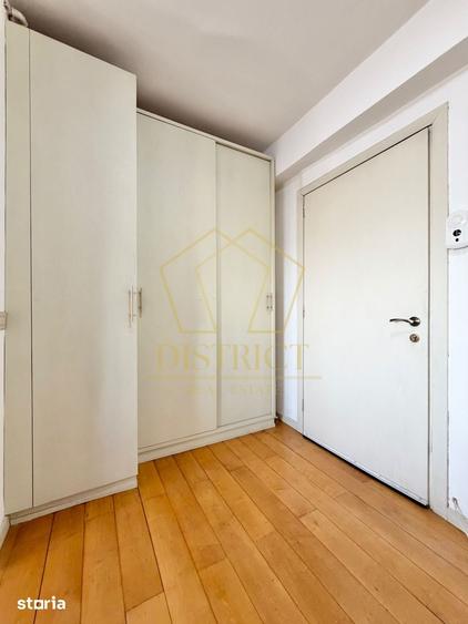 Apartament cu 2 camere în P-ța Victoriei