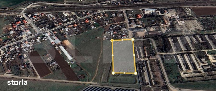 Teren de 10800 mp, în Ariceștii Rahtivani