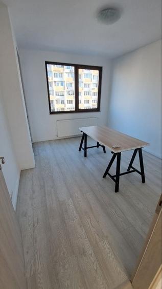 Dorobanti/Floreasca ( 5 min. metrou), 3 camere de vanzare, 7/8,terasa, liber - 5
