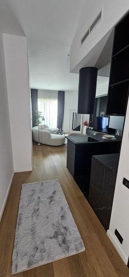 Apartament cu 3 camere decomandat, mobilat în Floreasca