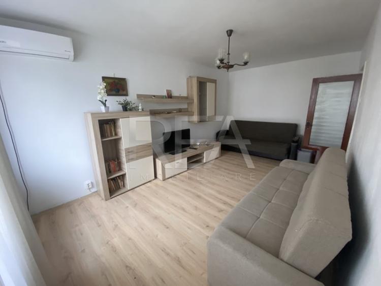 Apartament cu 2 camere decomandat, mobilat în Rahova