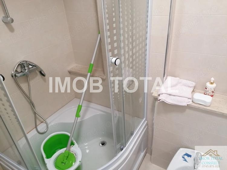 Apartament cu 2 camere decomandat în Prundu
