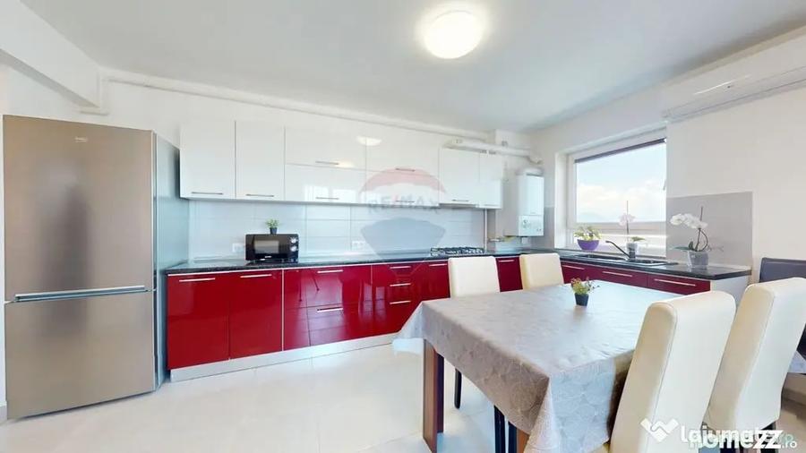 Apartament cu 3 camere decomandat în Avantgarden