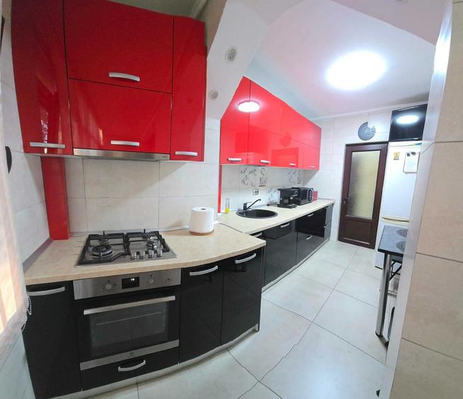 Apartament cu 2 camere semidecomandat în Micro 16