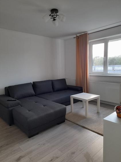 Apartament cu 2 camere semidecomandat în Politehnica