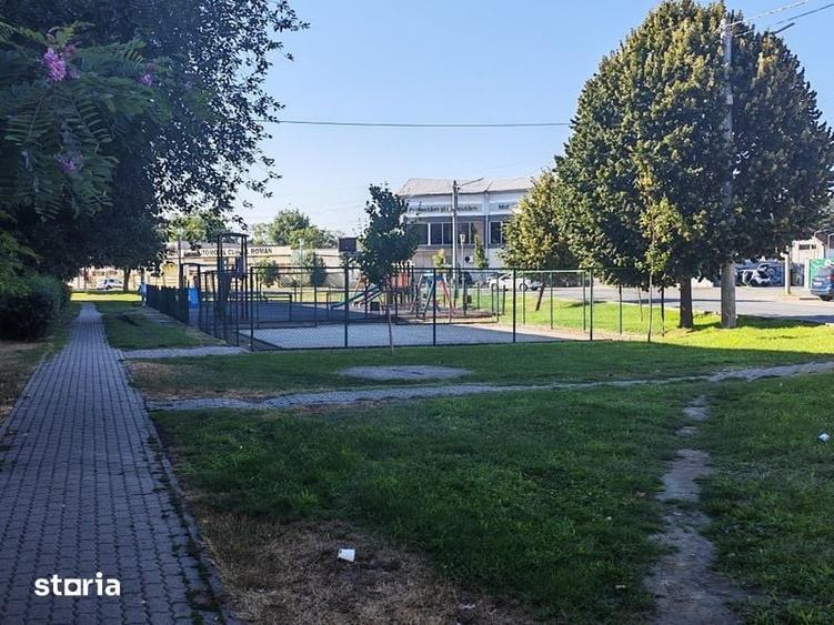 Vand apartament 2 camere, confort 1, etajul 1 - 8