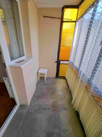 Apartament cu 2 camere semidecomandat în Semicentral