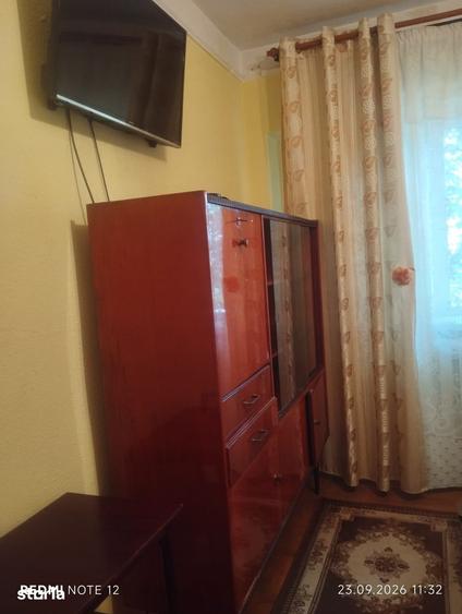 Apartament cu 2 camere decomandat, mobilat în Central
