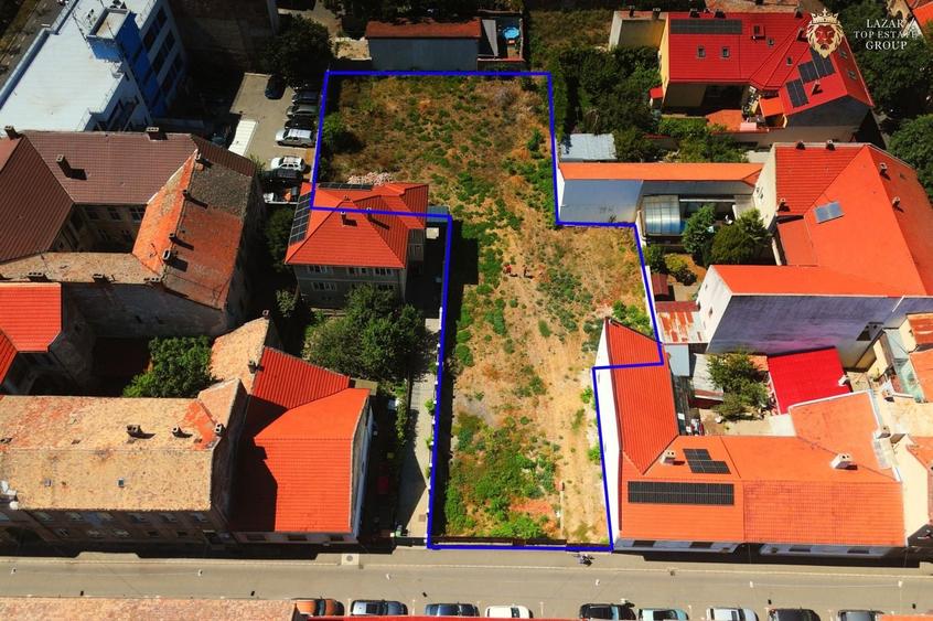 Teren Construcții intravilan de 1610 mp, în Central