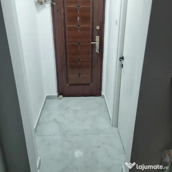 Vand apartament 2 cam. cf.2 et.2/4 suprafata 38mp nou renovat Piata Resita bloc reabilitat - 9