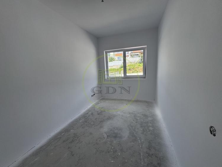 Apartament cu 3 camere decomandat în Apahida
