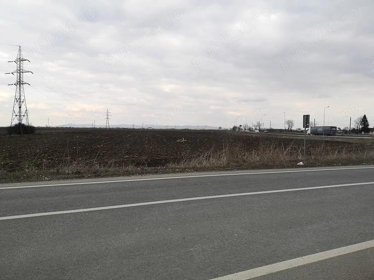 Teren de 2235 mp, în Central