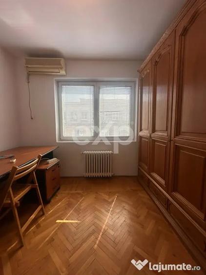 Apartament cu 3 camere semidecomandat în Kogălniceanu