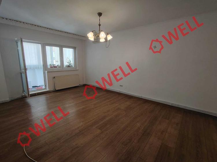 Apartament cu 3 camere în Lenin