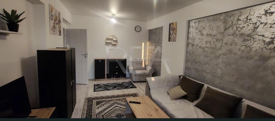 Apartament cu 2 camere decomandat, mobilat în Păcii
