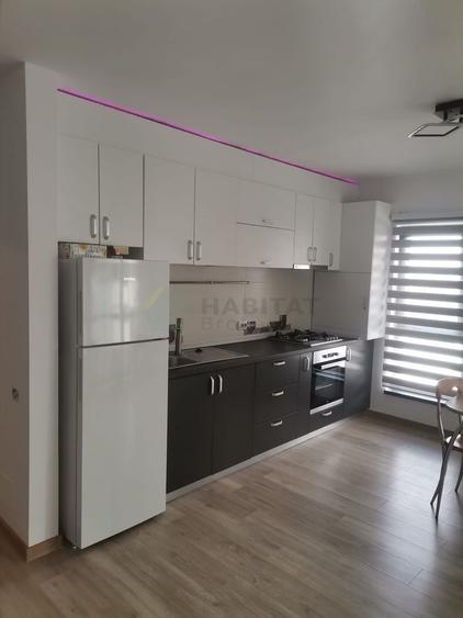 Apartament cu 2 camere, mobilat în Central