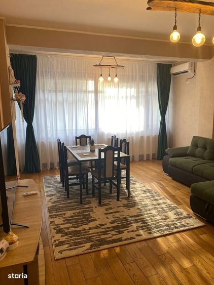 Apartament cu 3 camere decomandat în Central