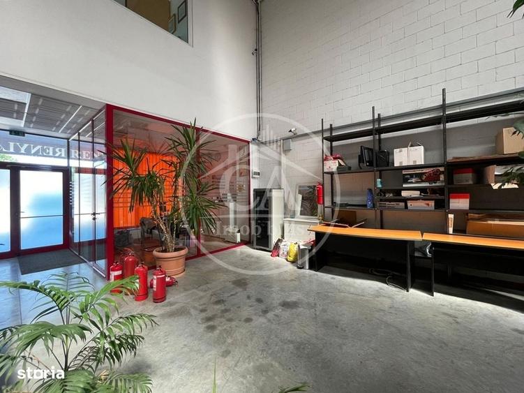 Spațiu comercial, de 353 mp, în Iosia