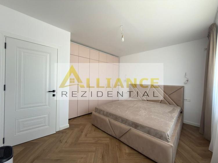 Casă individuală cu 4 camere decomandat cu Canalizare în Berceni