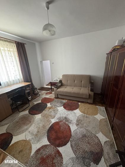 Casă cu 3 camere cu Teren 358 Mp în Central