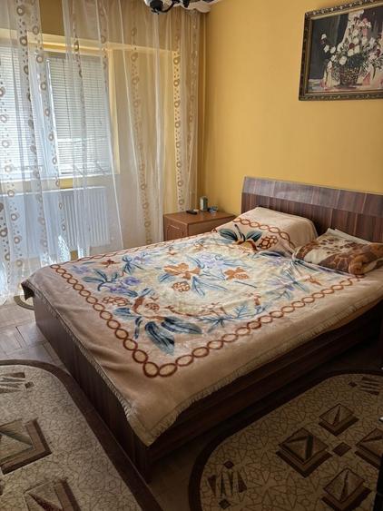 Apartament cu 3 camere decomandat în Năvodari Tabără