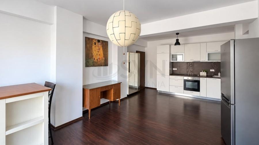 Apartament cu 2 camere semidecomandat, mobilat în Unirii