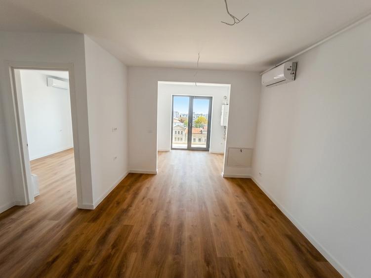 Apartament cu 2 camere decomandat în Theodor Pallady