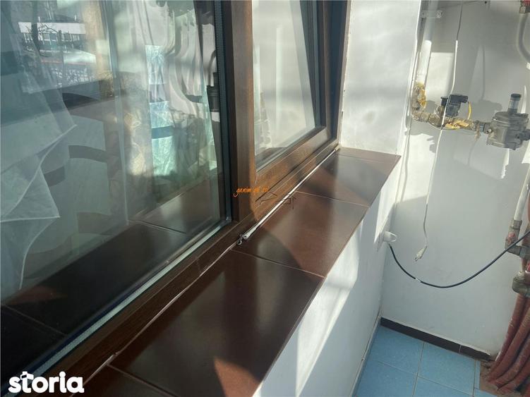 Apartament cu 2 camere decomandat, mobilat în Sud