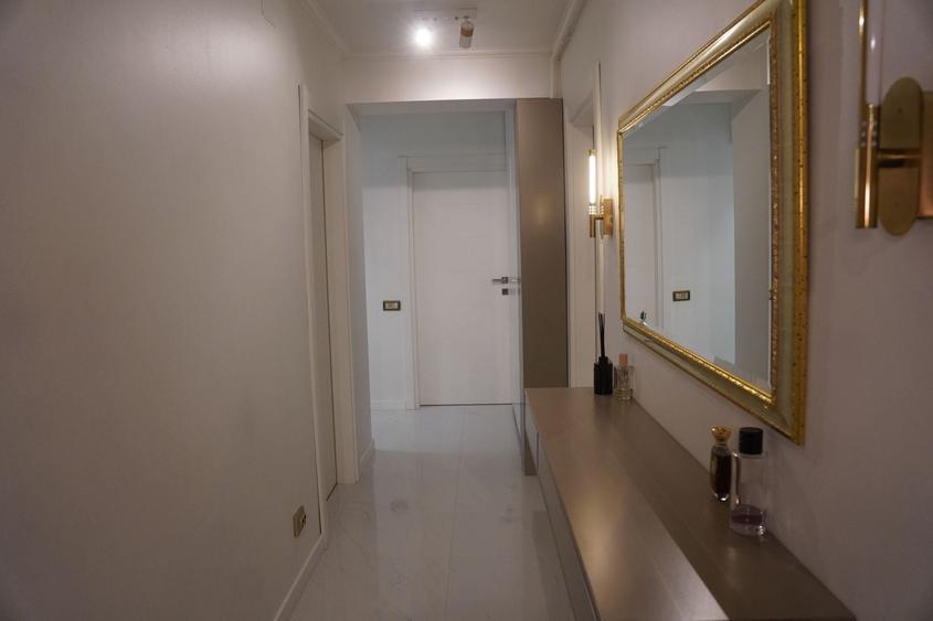 Apartament cu 3 camere decomandat în Nord