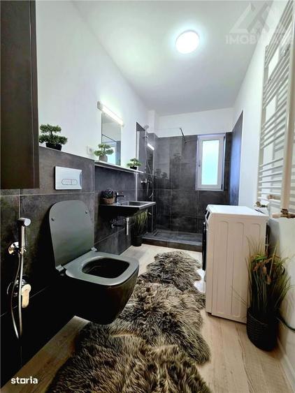 Apartament cu 3 camere în Aroneanu