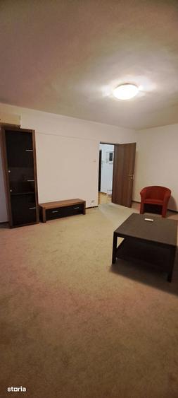 Apartament cu 2 camere decomandat în Centrul Civic