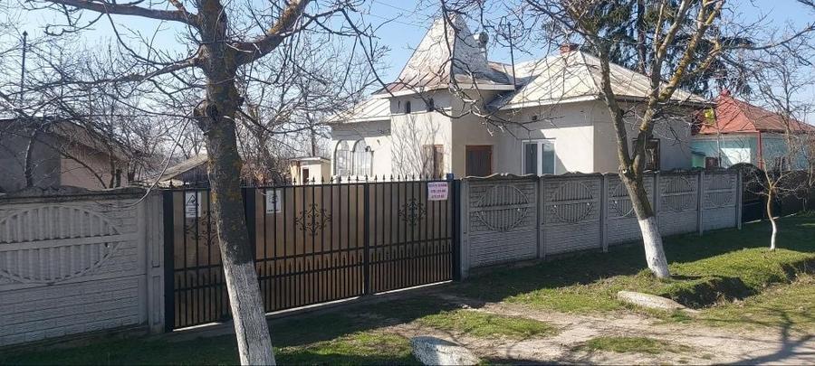 Casă cu 2 camere cu Teren 545 Mp în Zănoaga