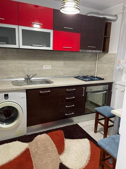 Inchiriez apartament zona Boul Rosu - 6