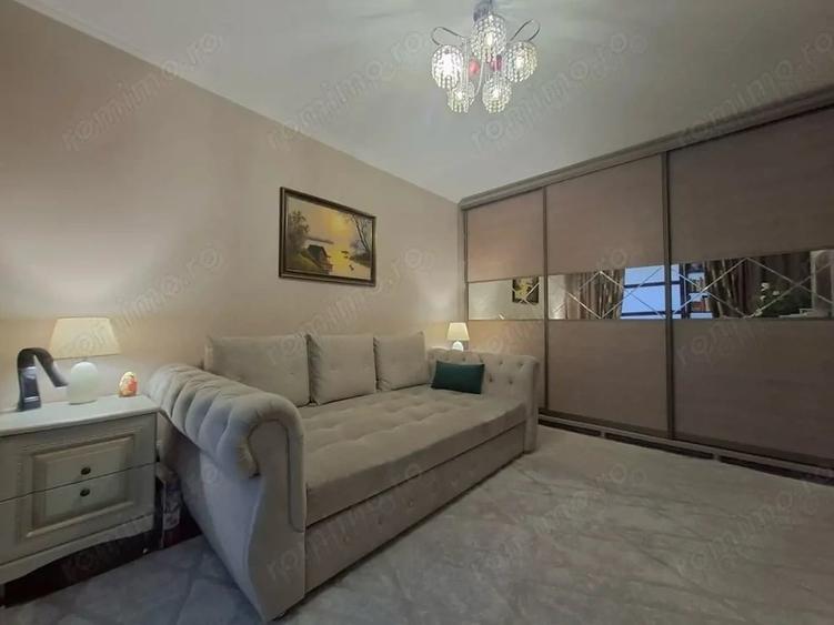 Apartament cu 2 camere decomandat în Tei