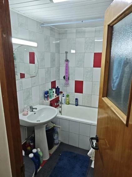Casă cu Teren 2000 Mp în Hințești