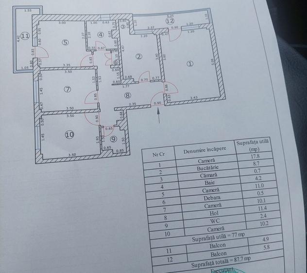 Apartament cu 4 camere decomandat în Răcădău