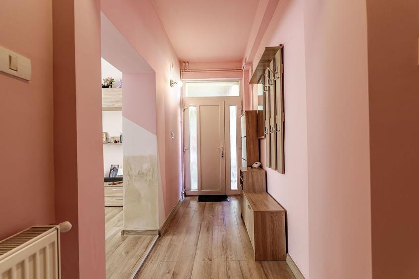 Apartament cu 2 camere decomandat în Ultracentral