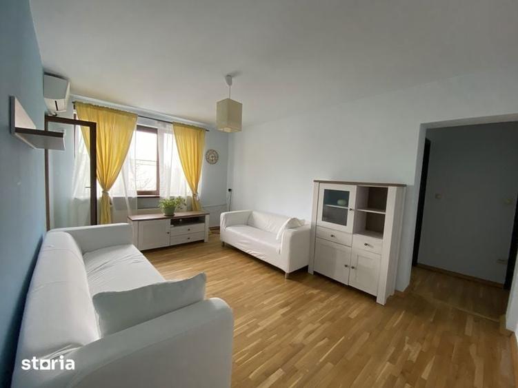 Apartament cu 3 camere în Berceni