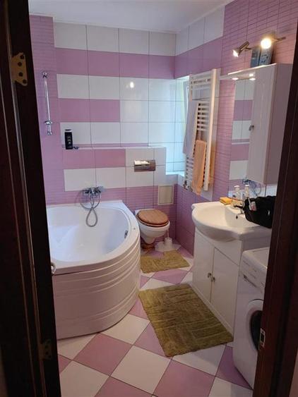 Apartament 2 camere si balcon zona Strand - 15