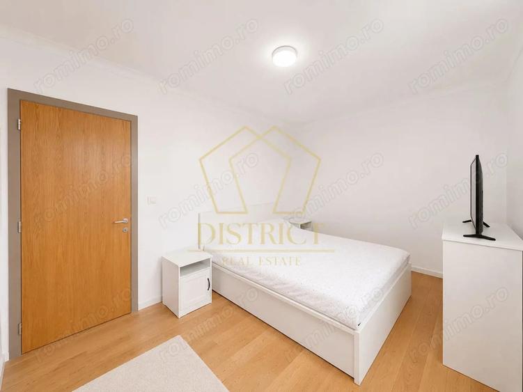 Apartament cu 3 camere decomandat, mobilat în Moșnița Nouă